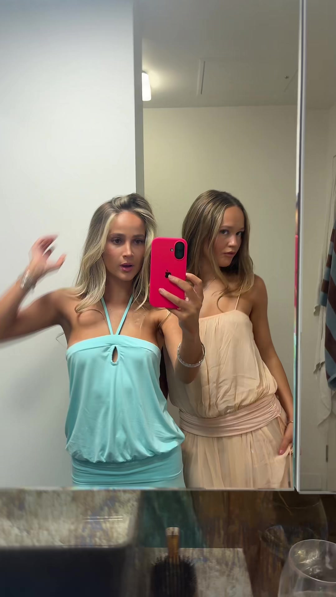 @Sienna🤤🤤