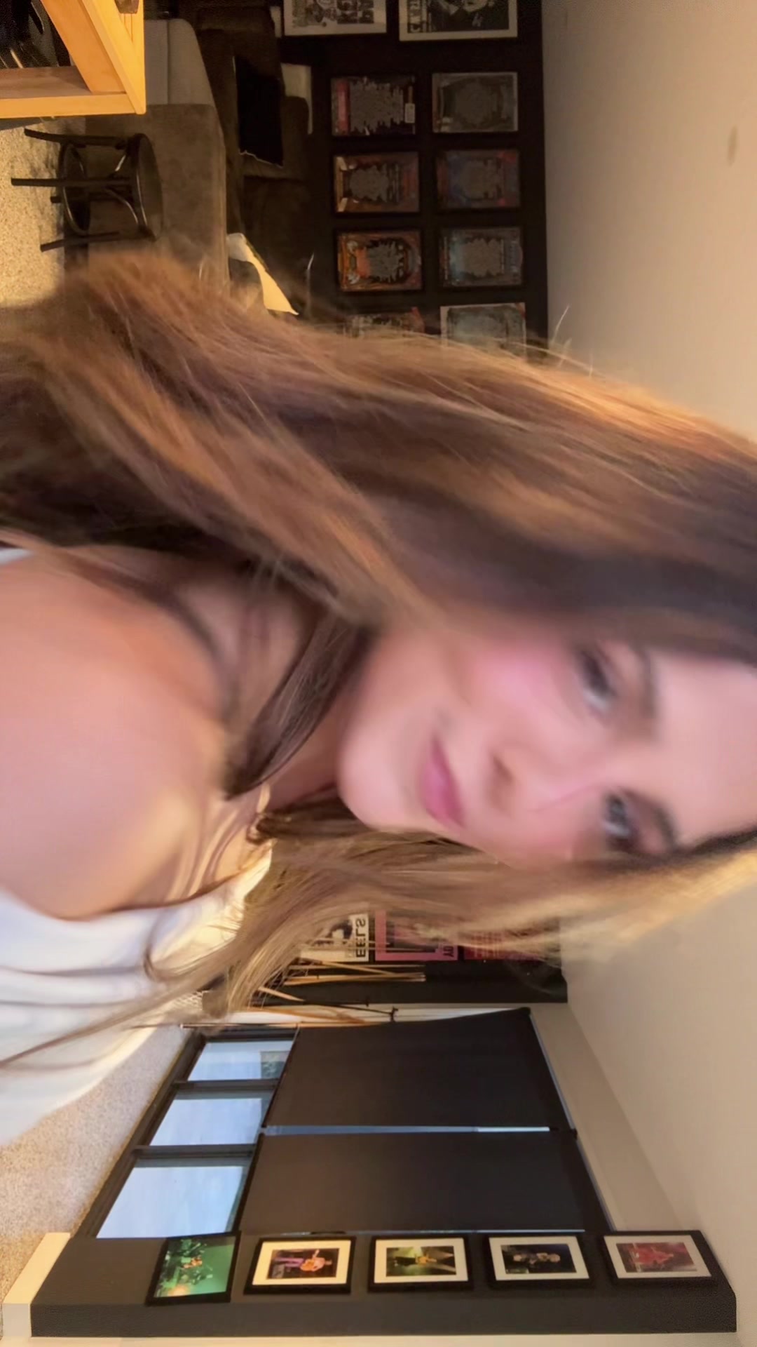 @SARAH HALLO
