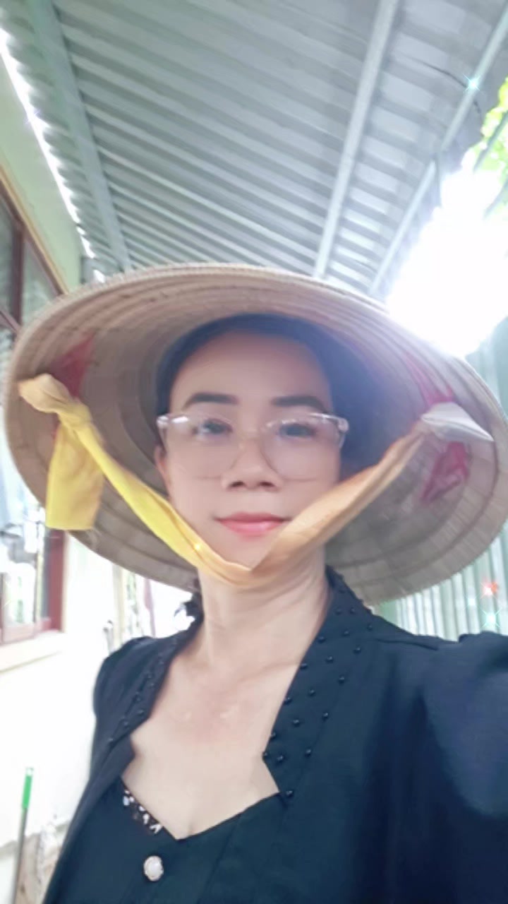 @📣Cô Phụng đây nè😆