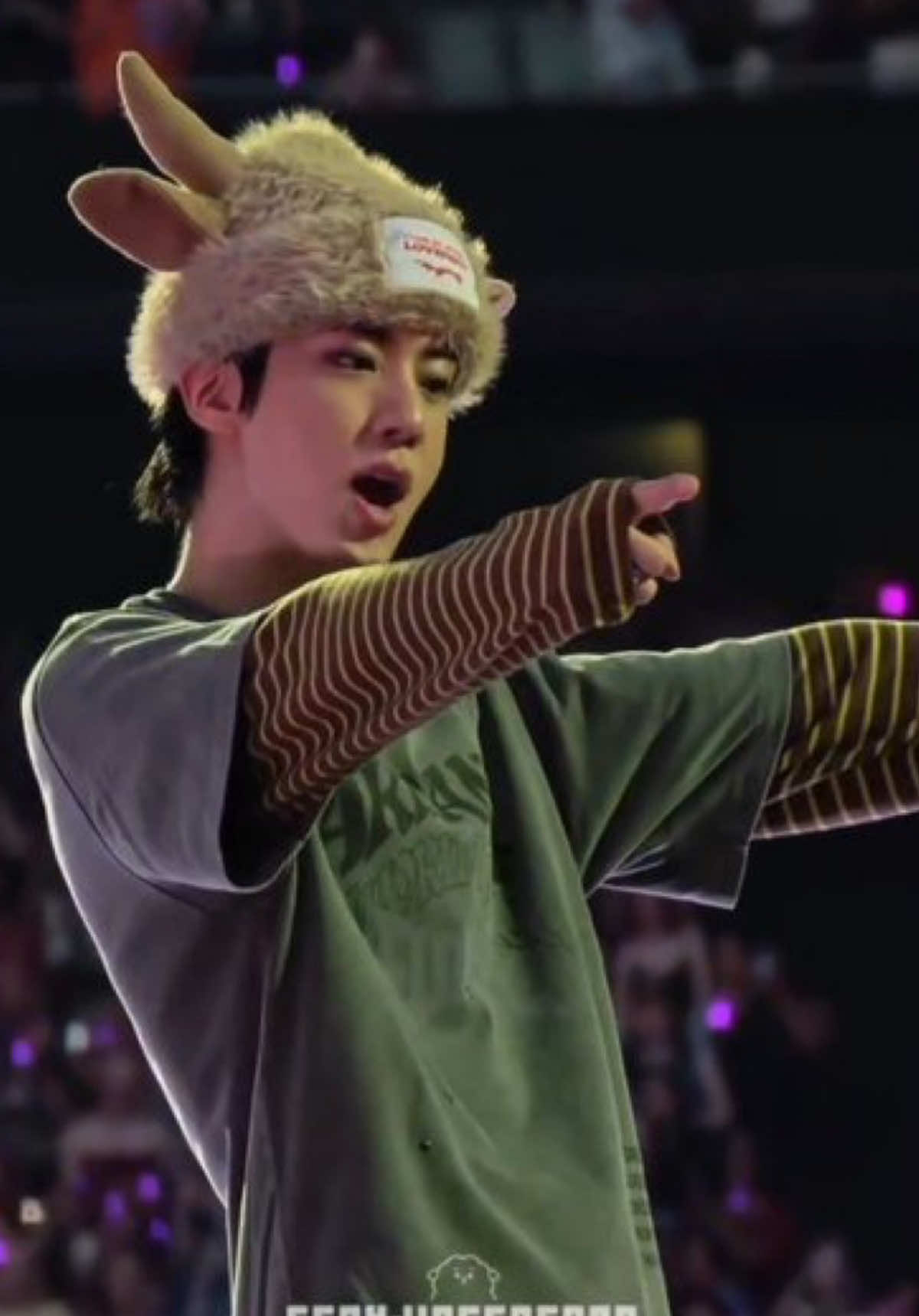 @Kim Seokjin Peaches