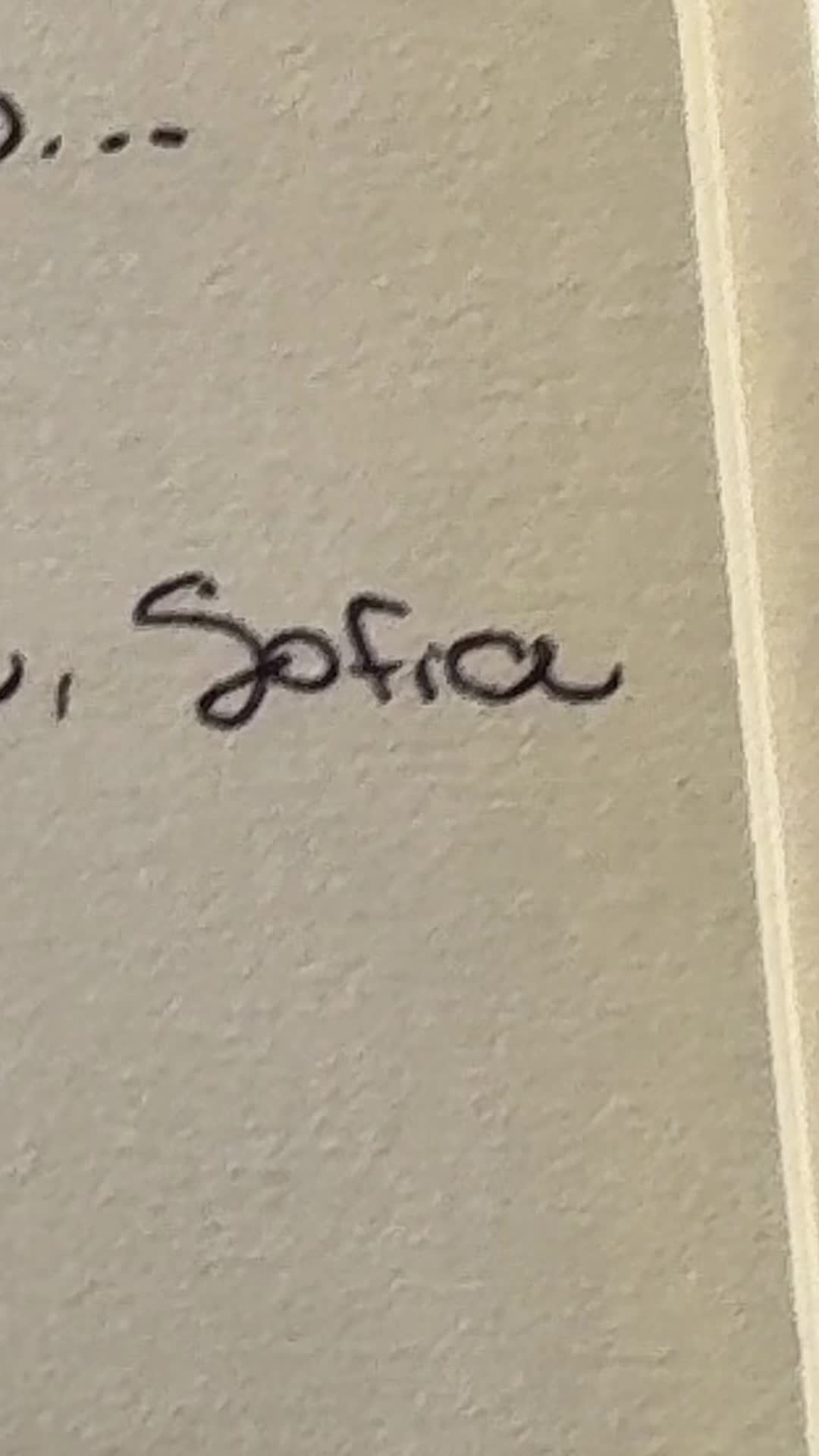 @Sofia