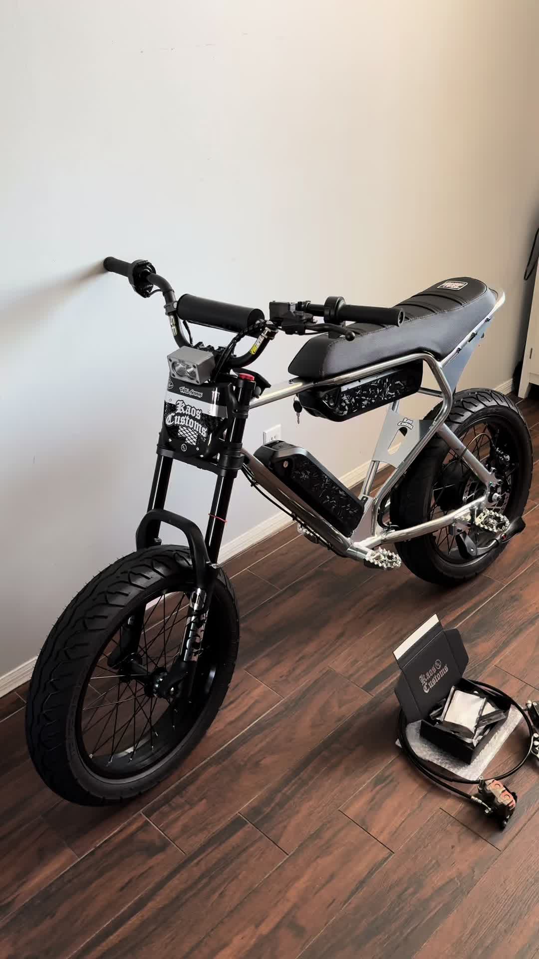 @Kaos Customs