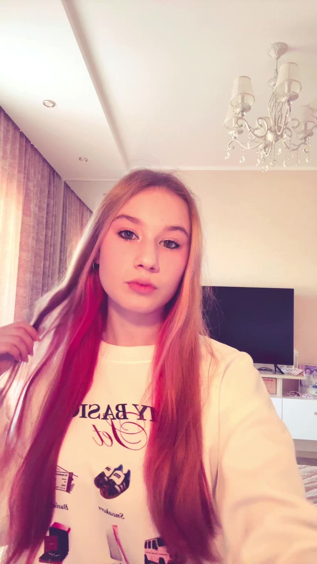 @сонька🤍