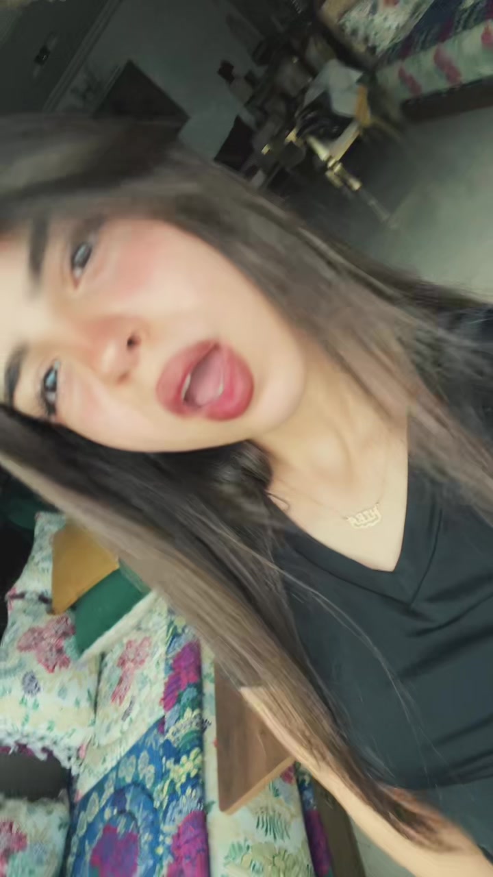 @Hiba🫶🏻