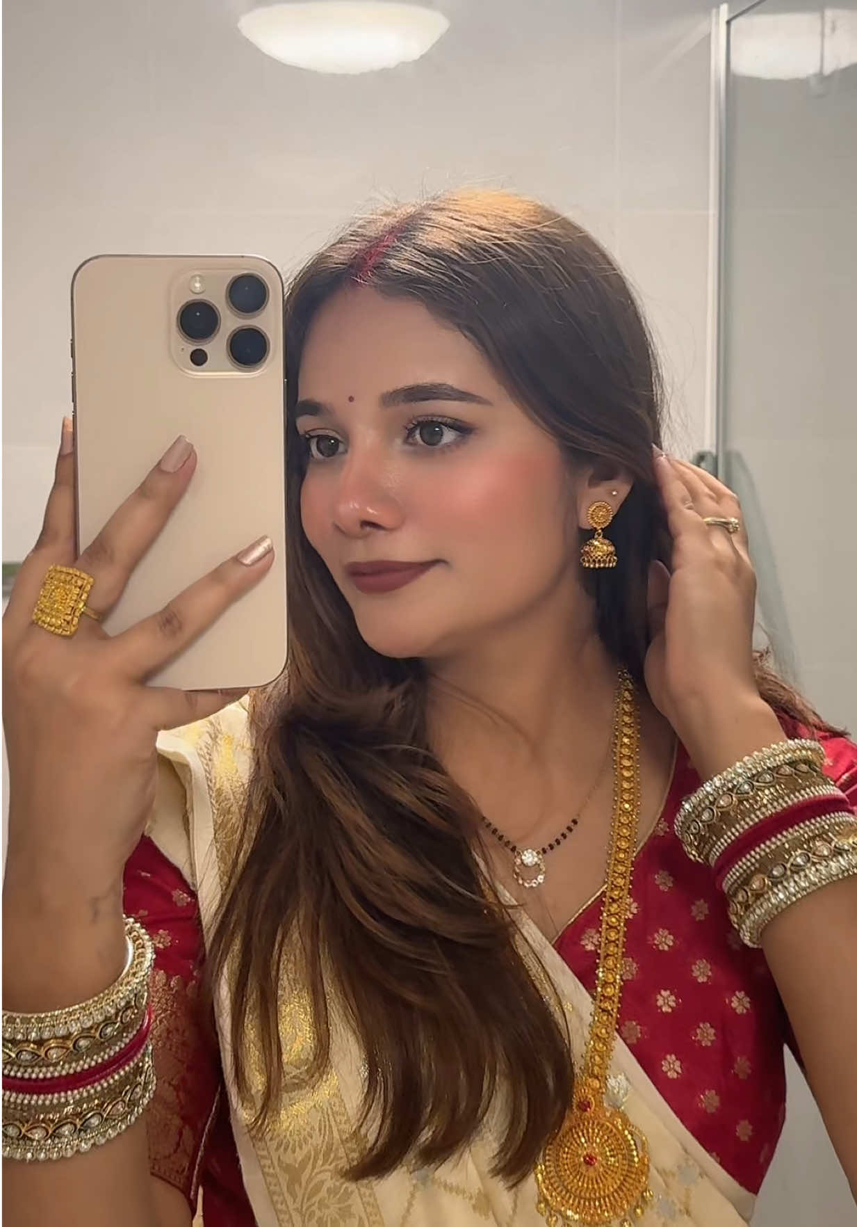 @Roshni kalwar 🌸