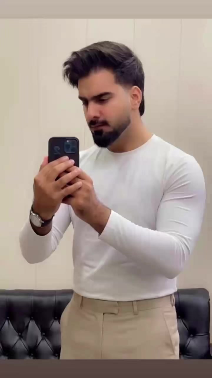 @Alee here🇵🇰