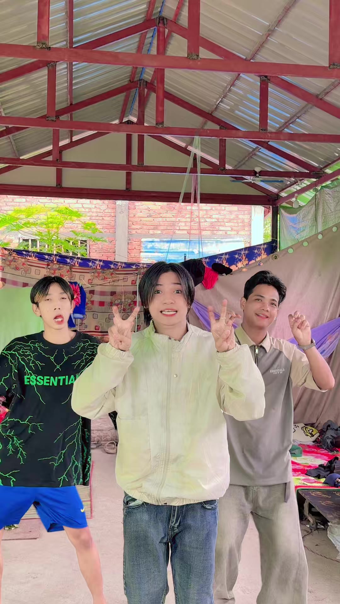 @Myo Wai Yan (official)