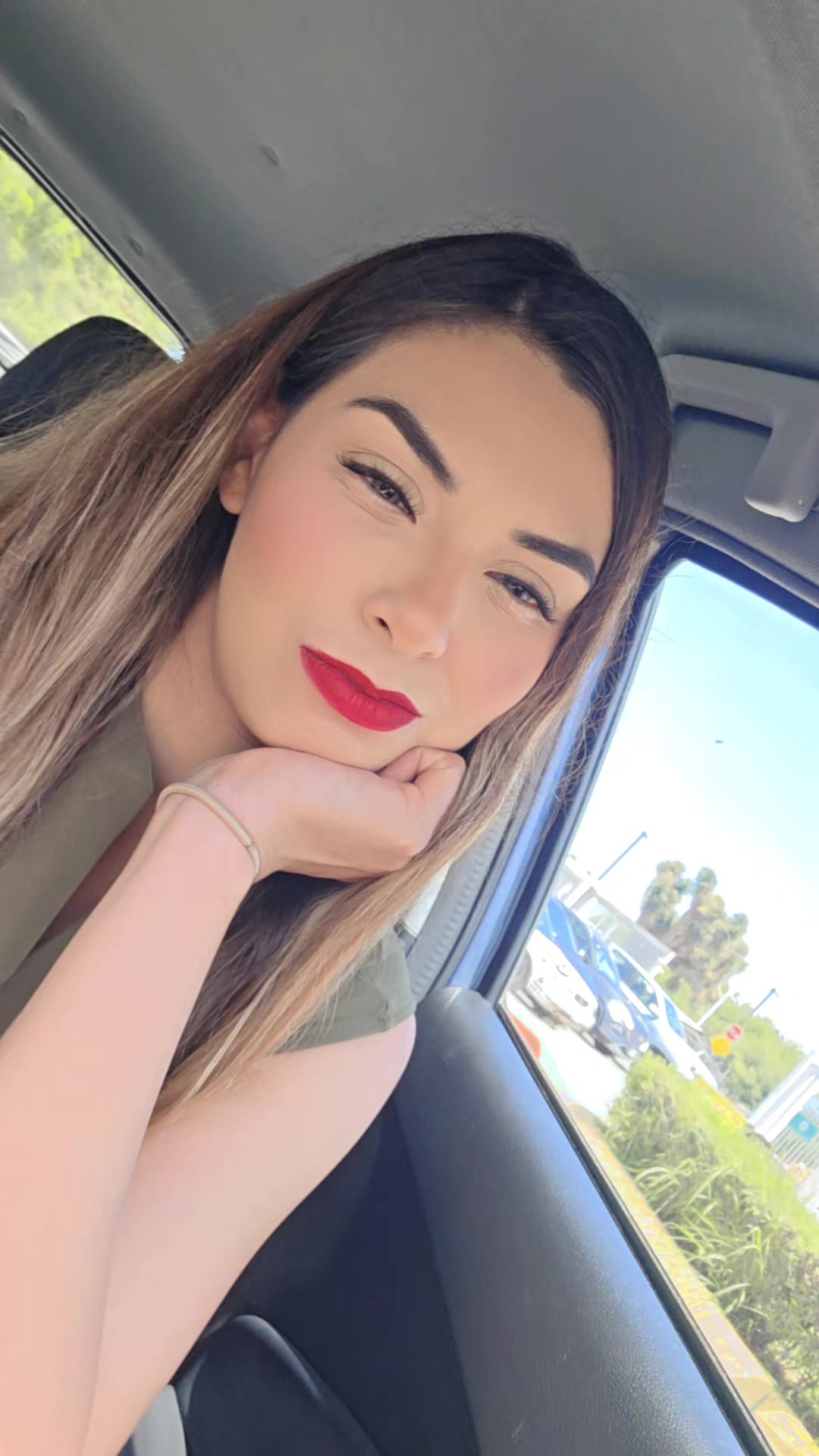 @Yajaira Salazar