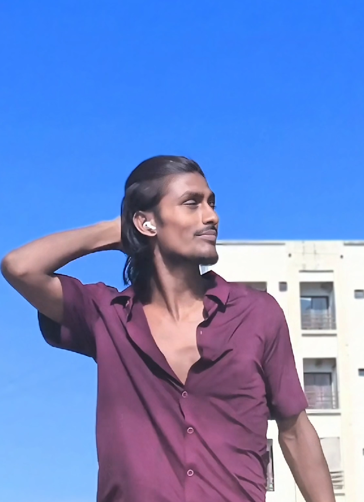 @Ravi Sahani Official🖤