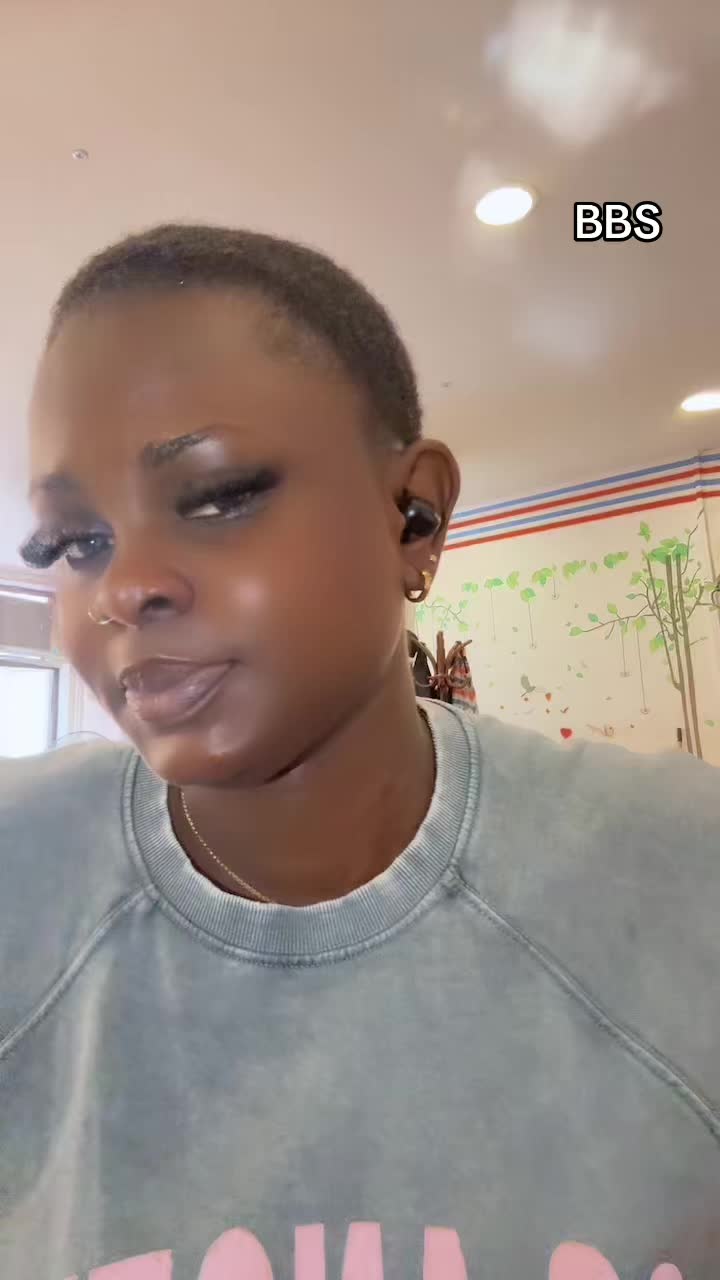 @becky 💋❤️💋💐❤️