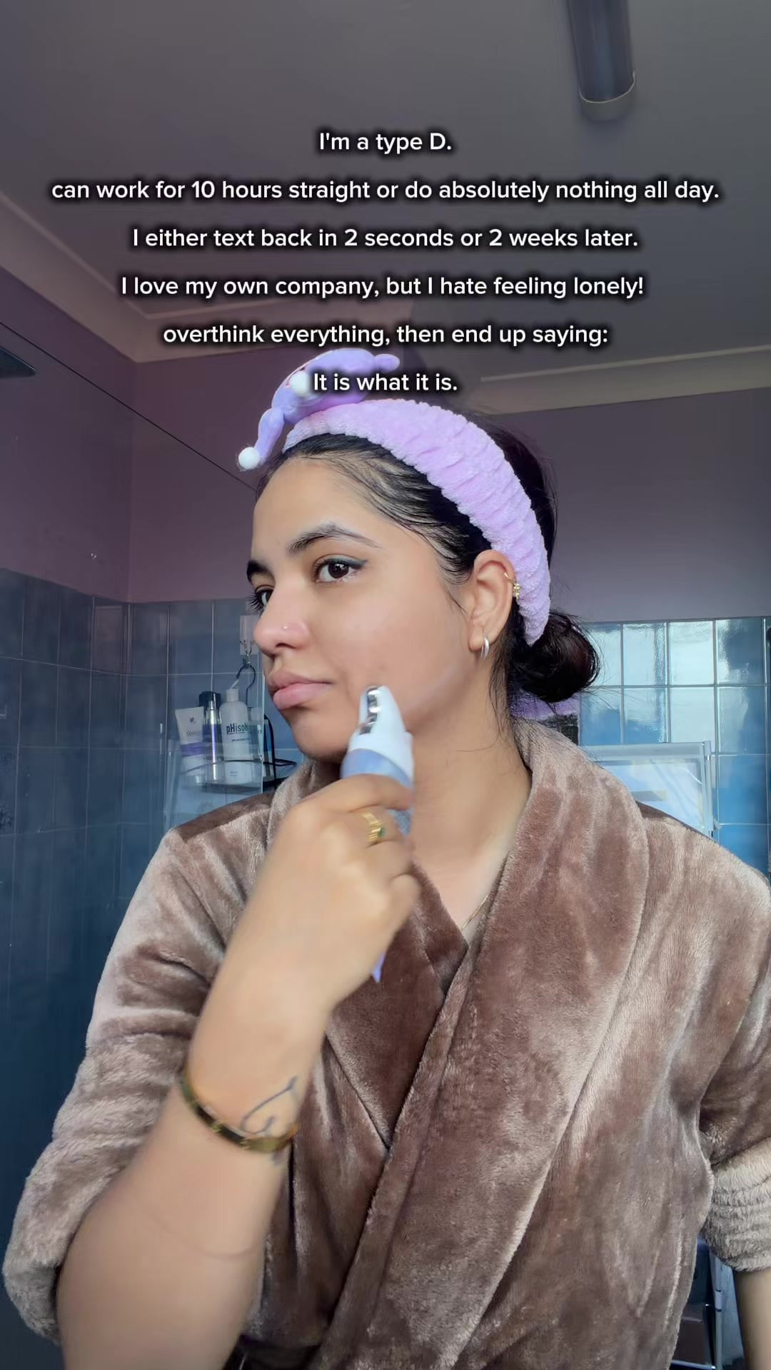 @nursewhovlogs