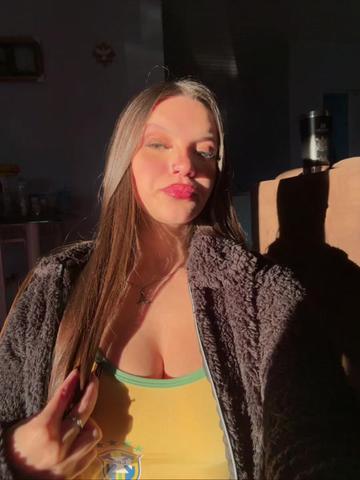 @Adry👑