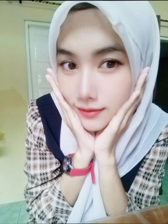 @Cewe'_Jawa 🥰
