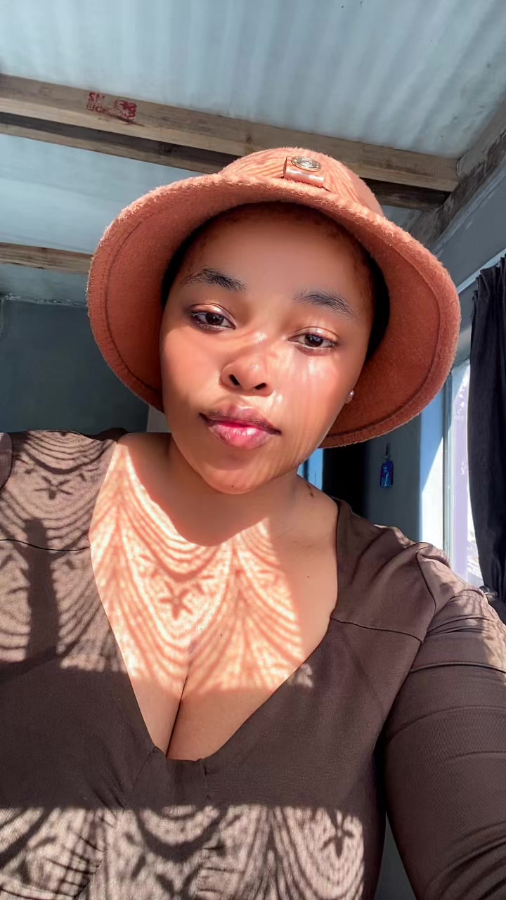 @nomthawenkosi🇿🇦