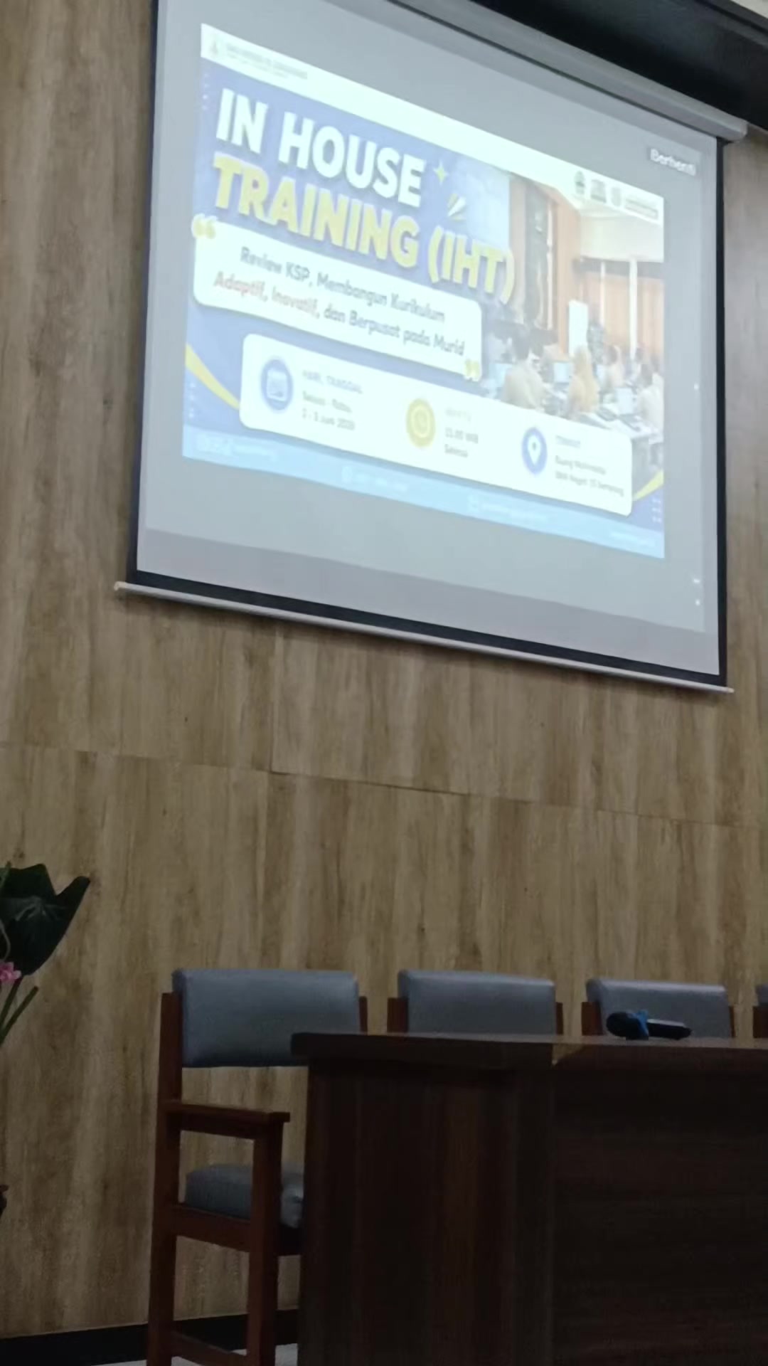 @Indah Aja