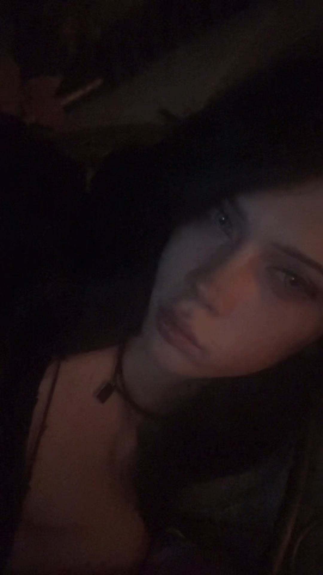 @Kissingyourlies