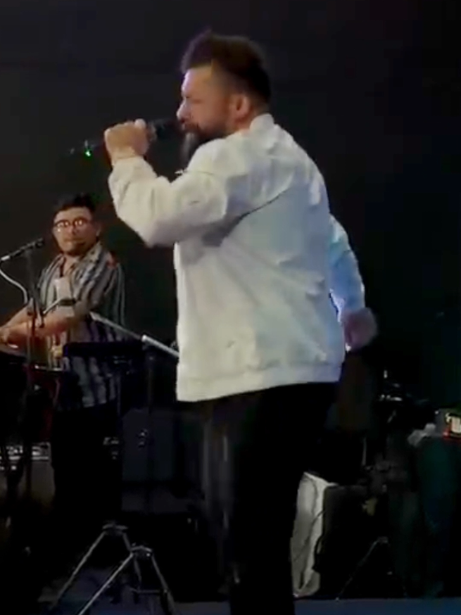 @Profeta Axel Tobar