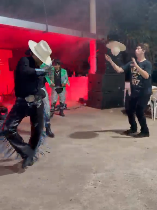 @El Takua 🌵🇲🇽🤠