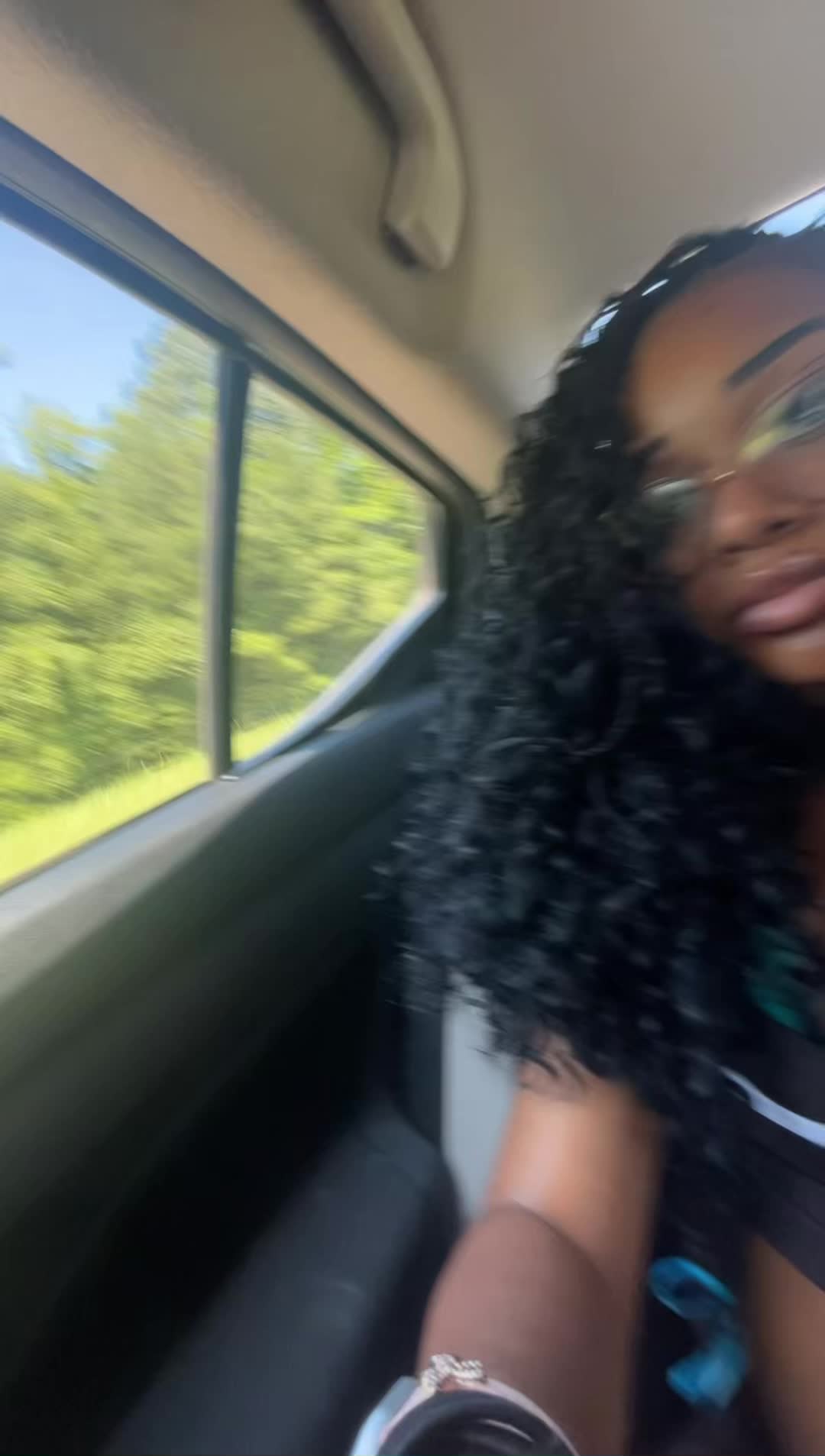 @Thelovelyadaiza_