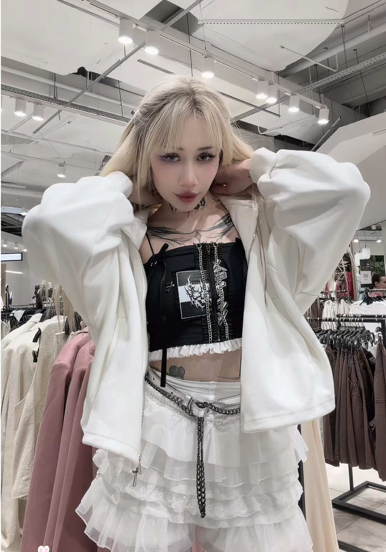 @TRAMADOLL