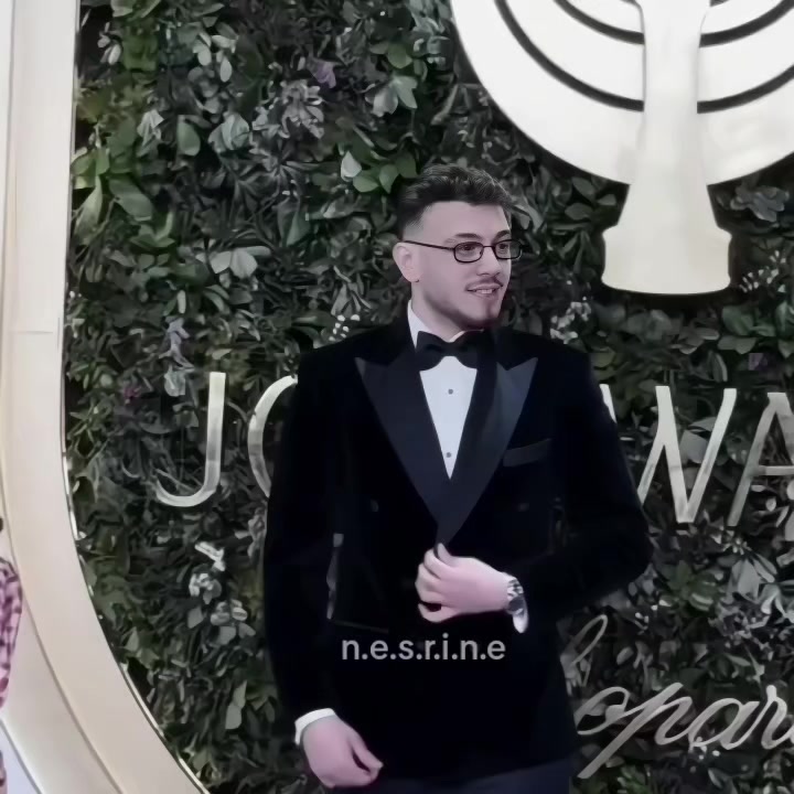 @𝓝🍓