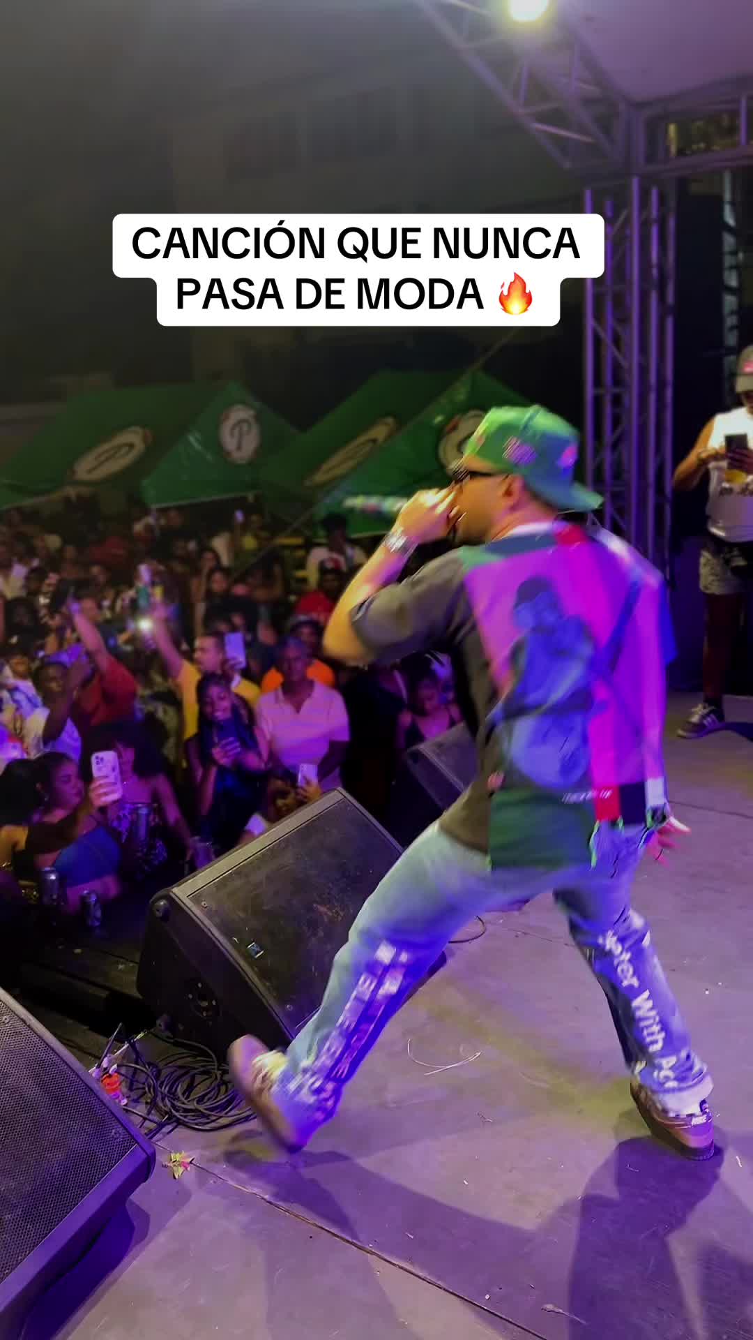 @Mark B 🇩🇴