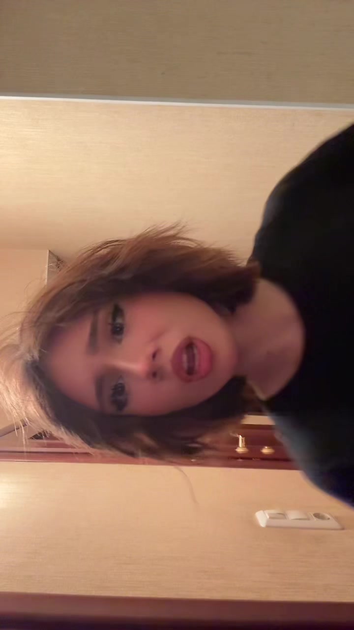 @Финик