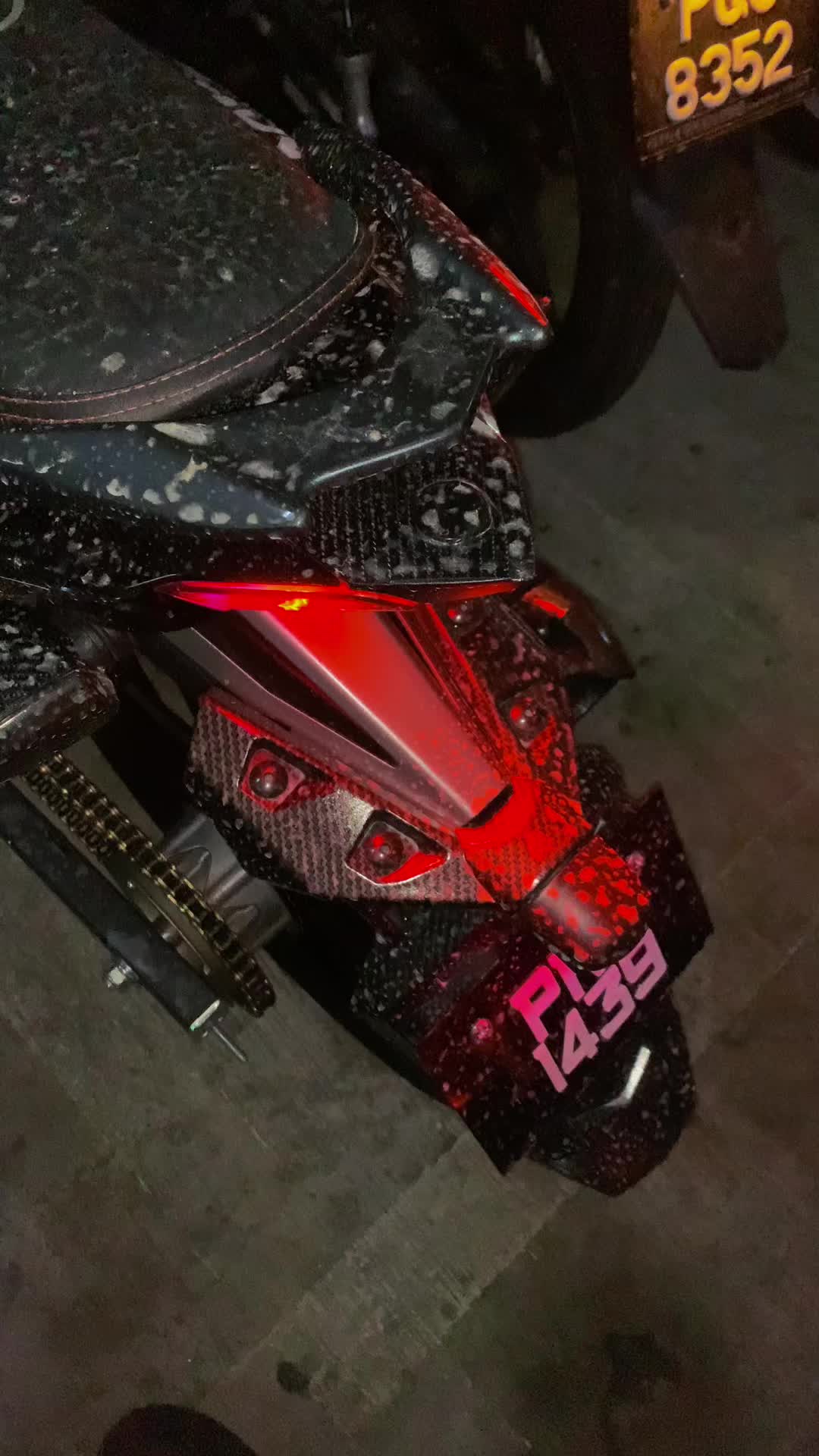 @𝐊𝐀𝐕𝐈𝐍𝐌𝐀𝐗𝐙 🐉