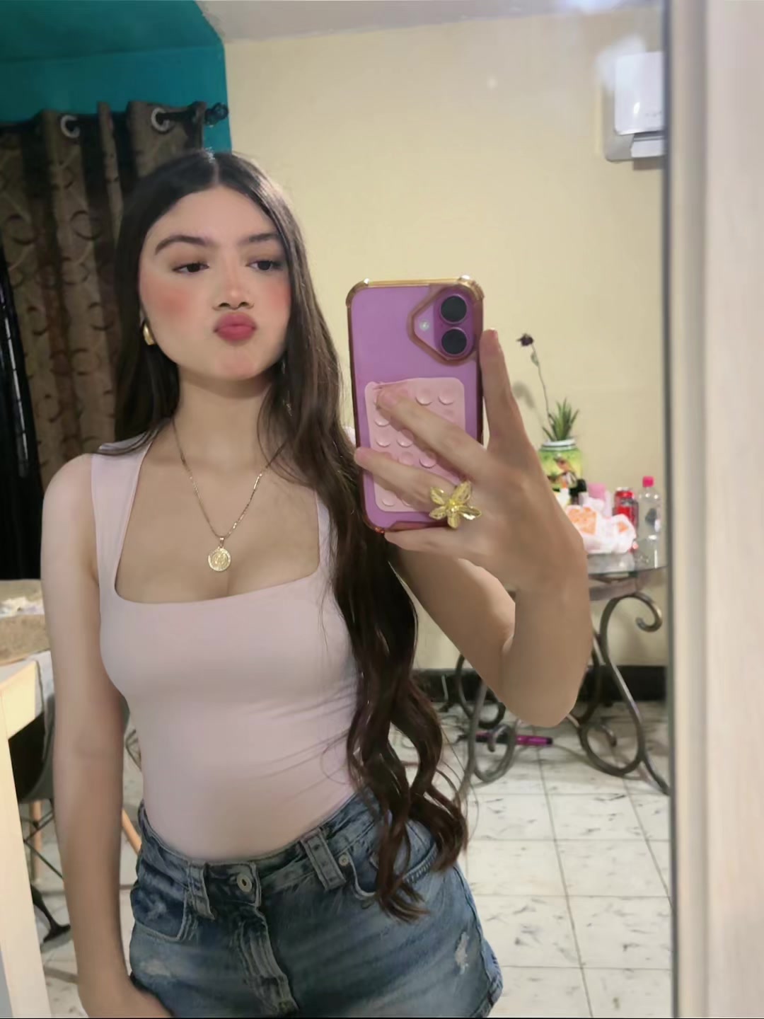 @<3