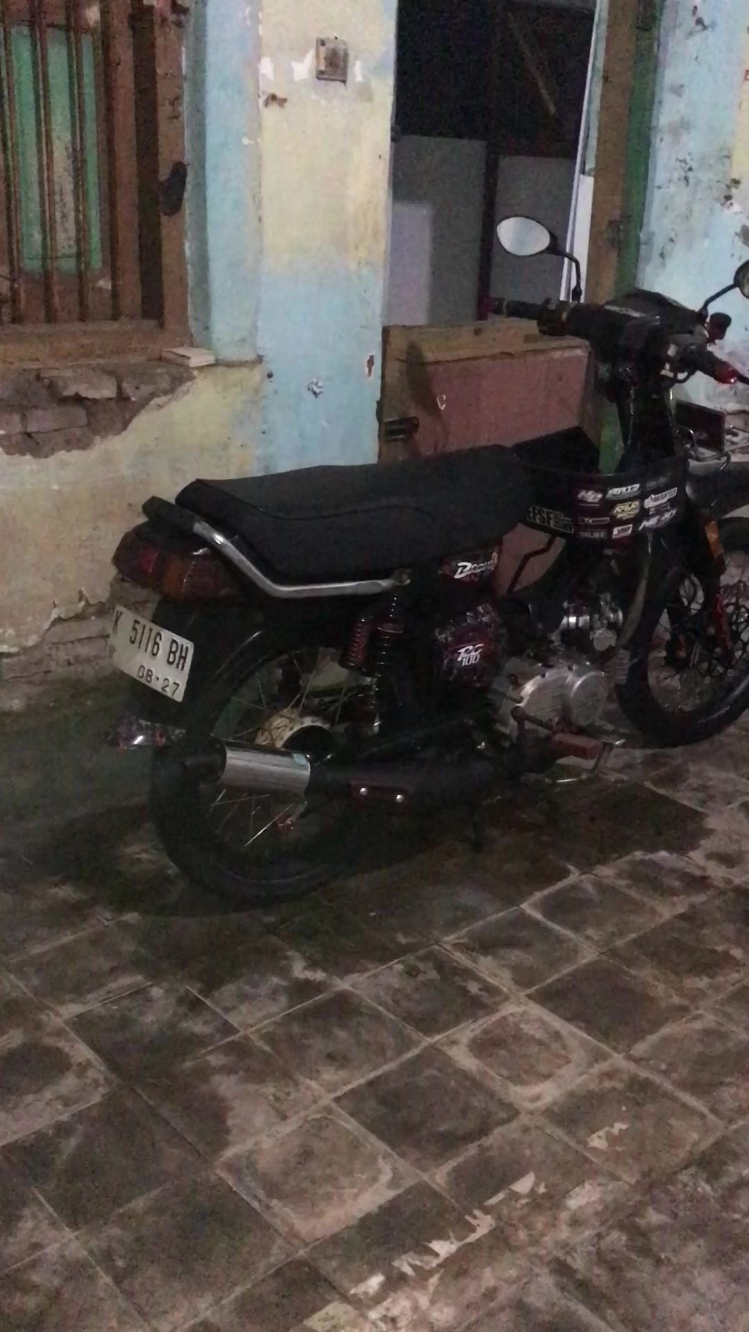 @hajir077