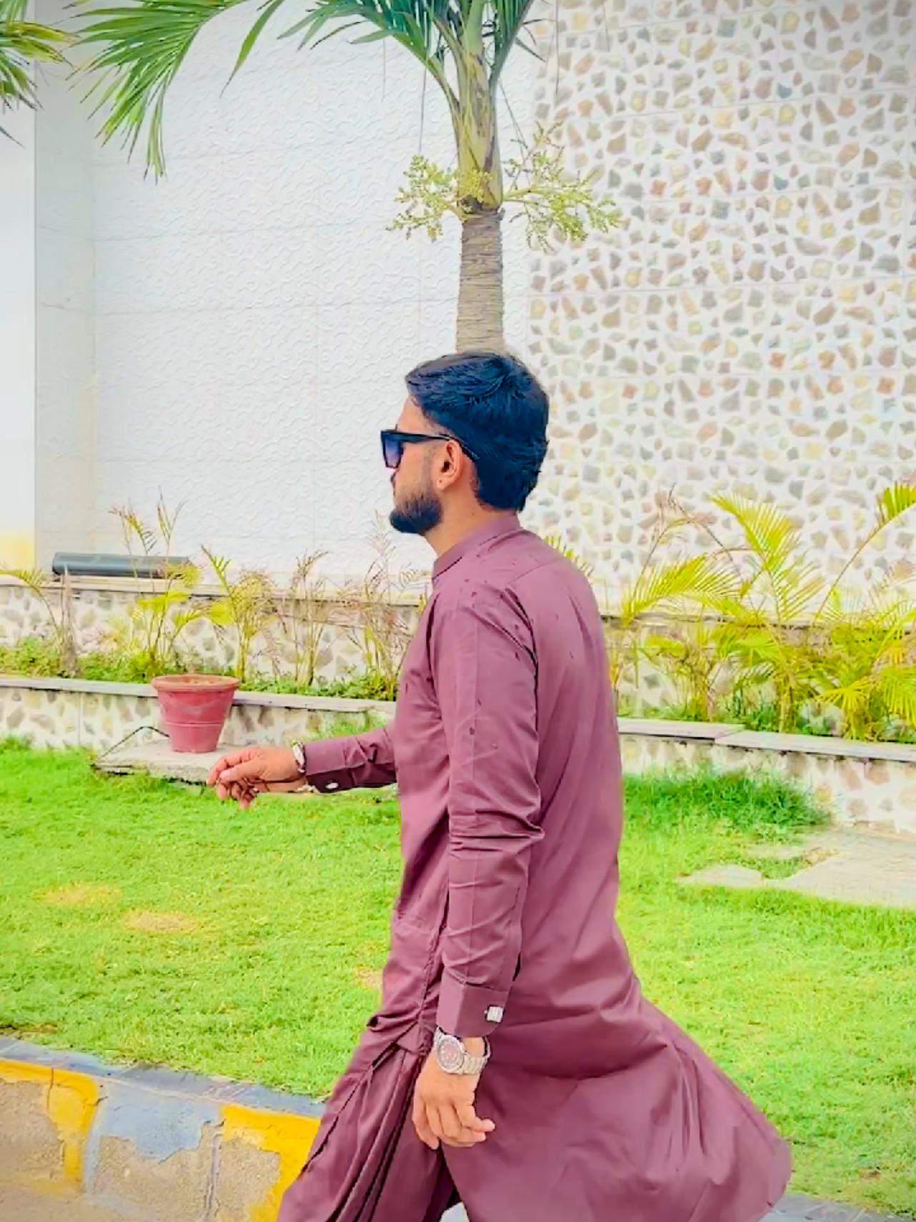 @$HAZI🖤❤️🔥