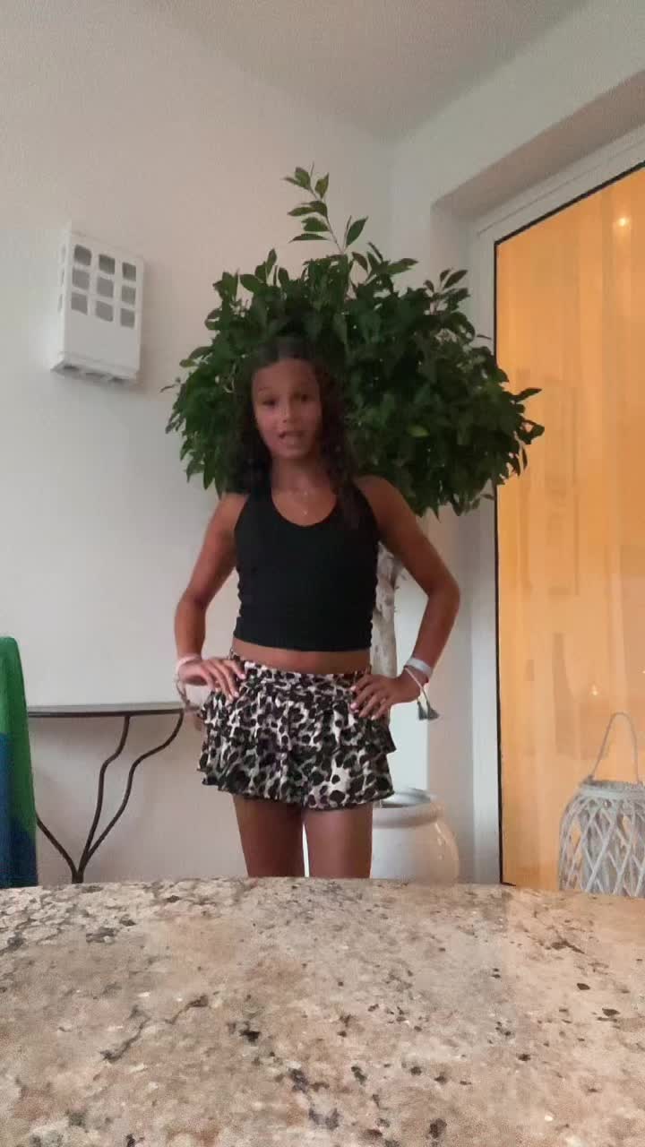 @lucierosenbergg