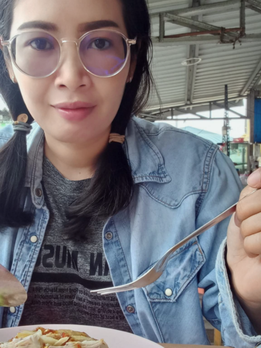 @สาวโรงงาน