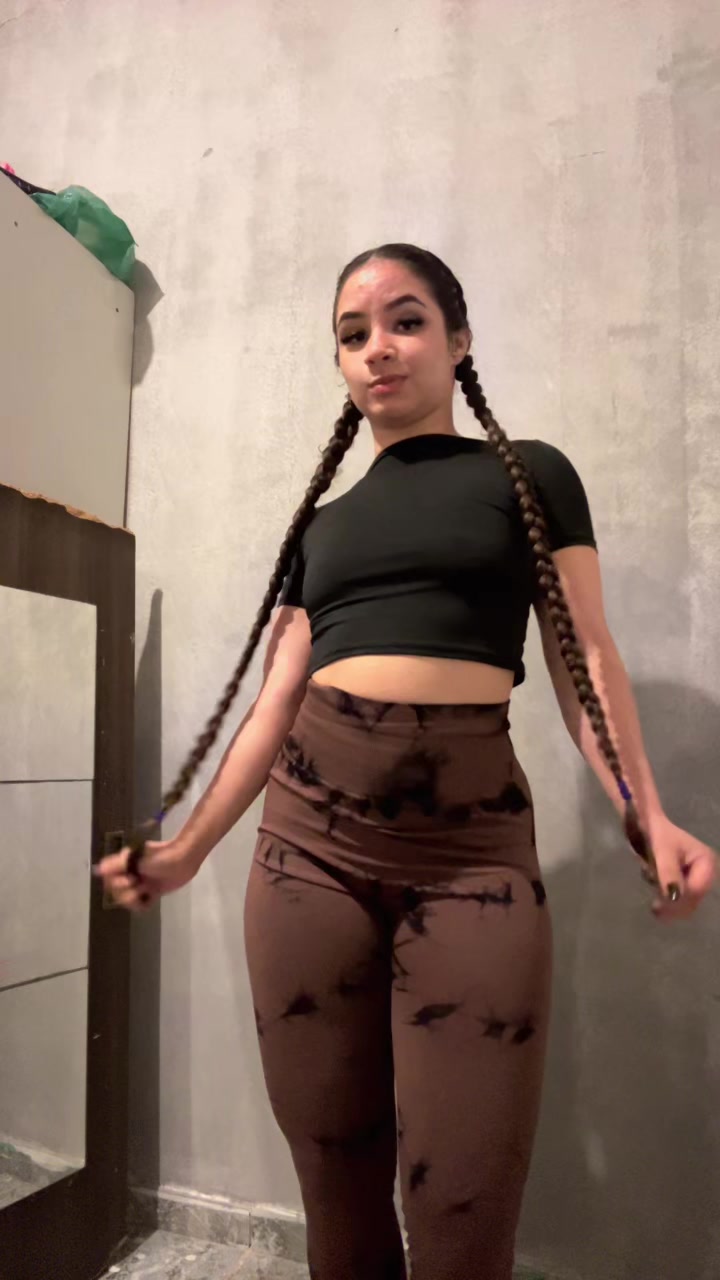 @Larissa