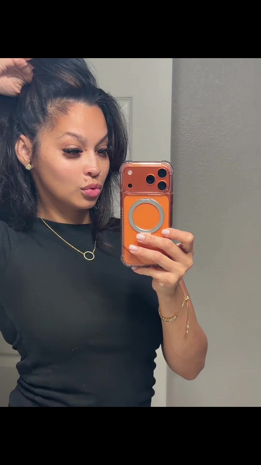 @WiseupVee🎀