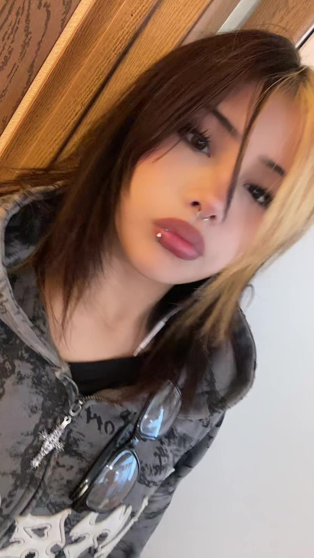 @JJ