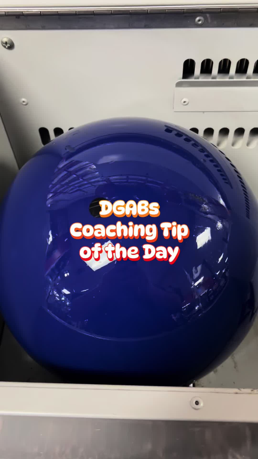 @dam.good.average.bowler