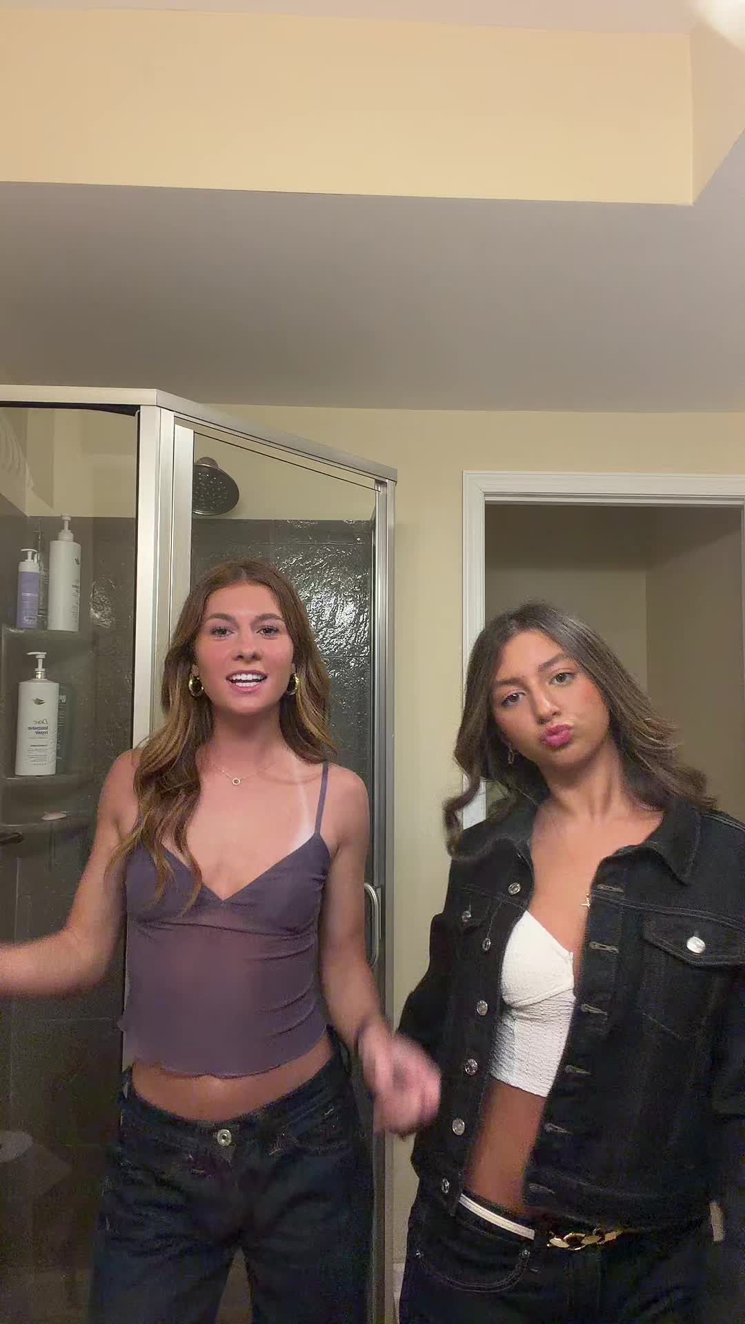 @_lilydanielee