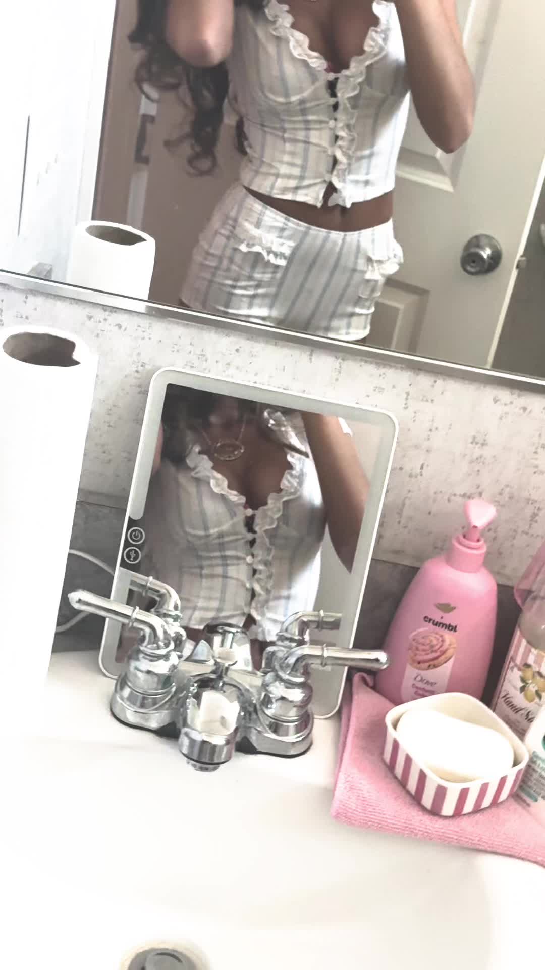@Pamelafaye