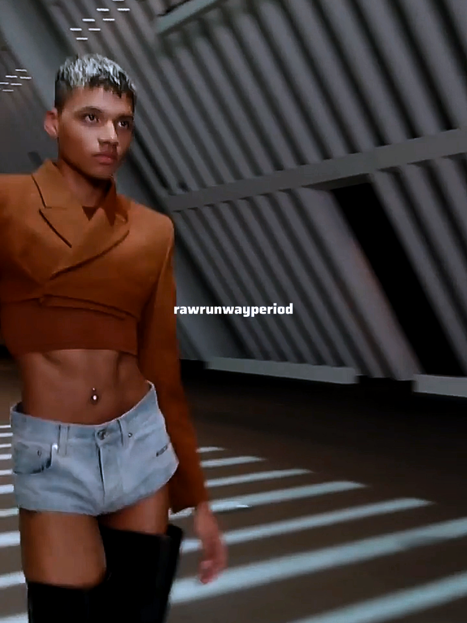 @RawRunway.