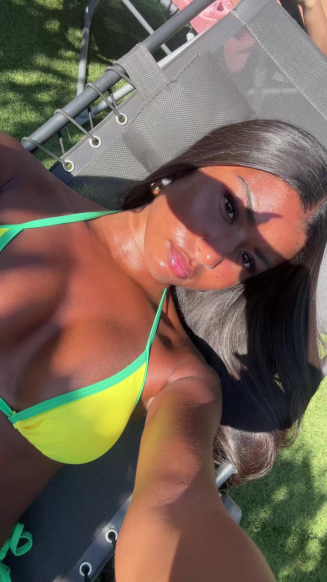 @E.