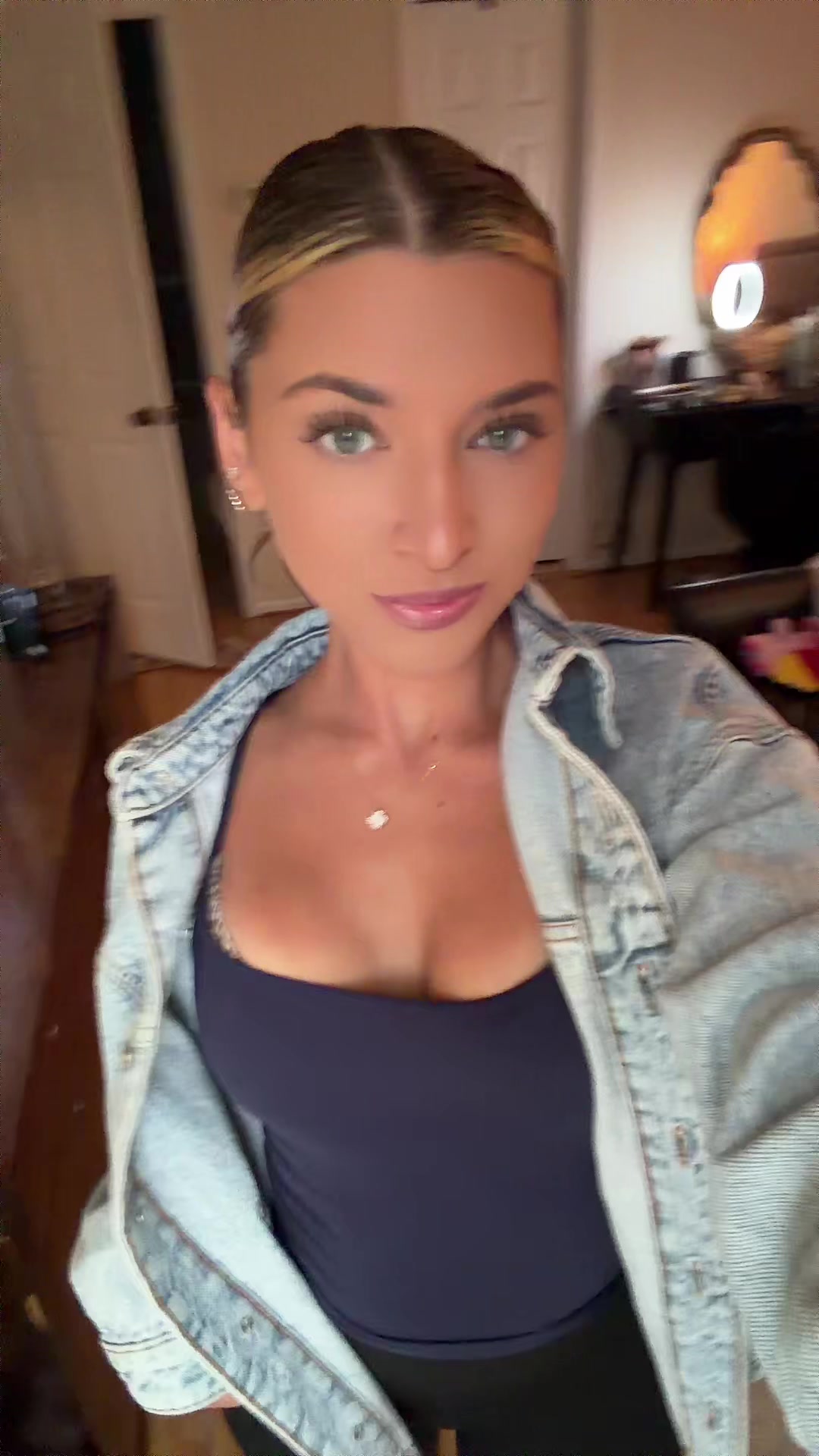 @jessicahirschxoxo