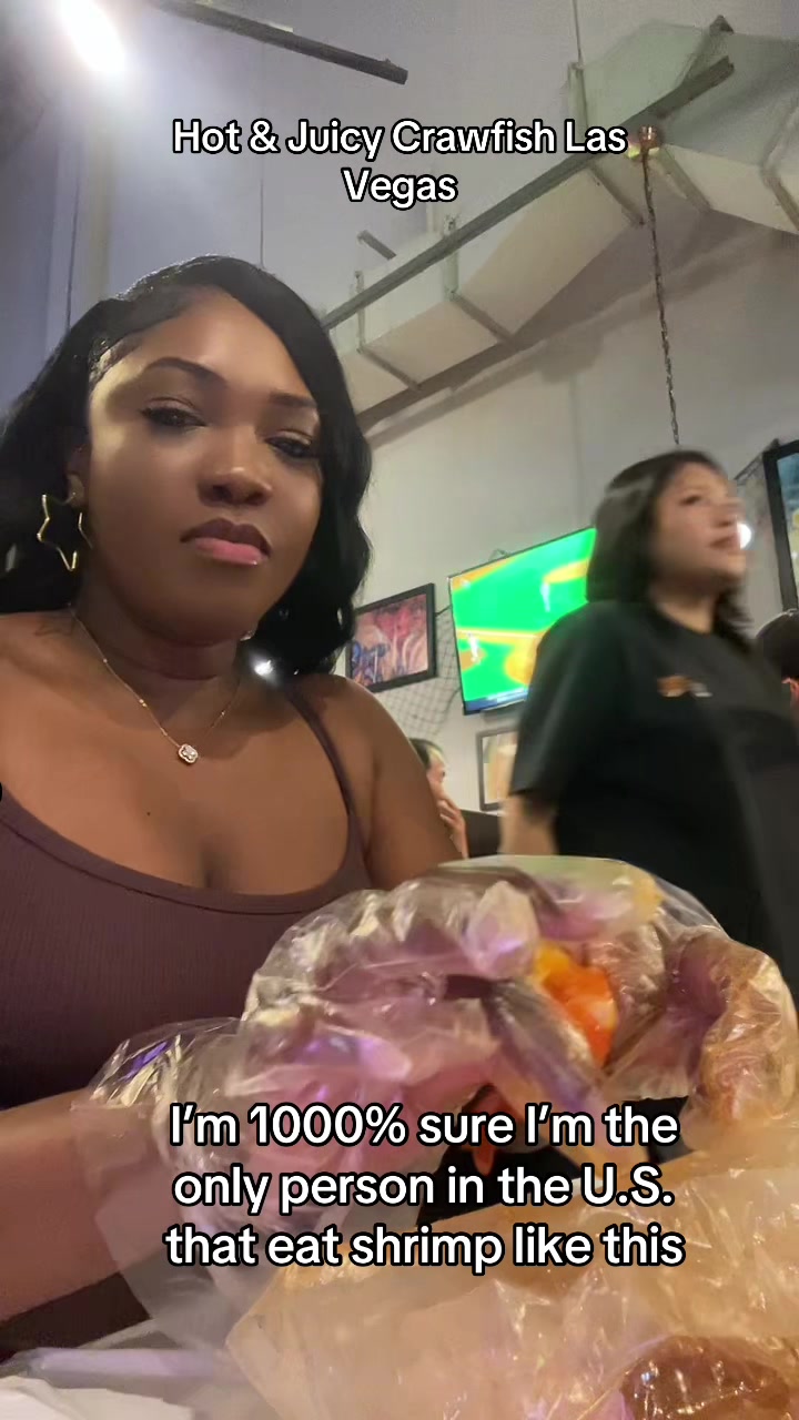 @PrettyRoundBrown