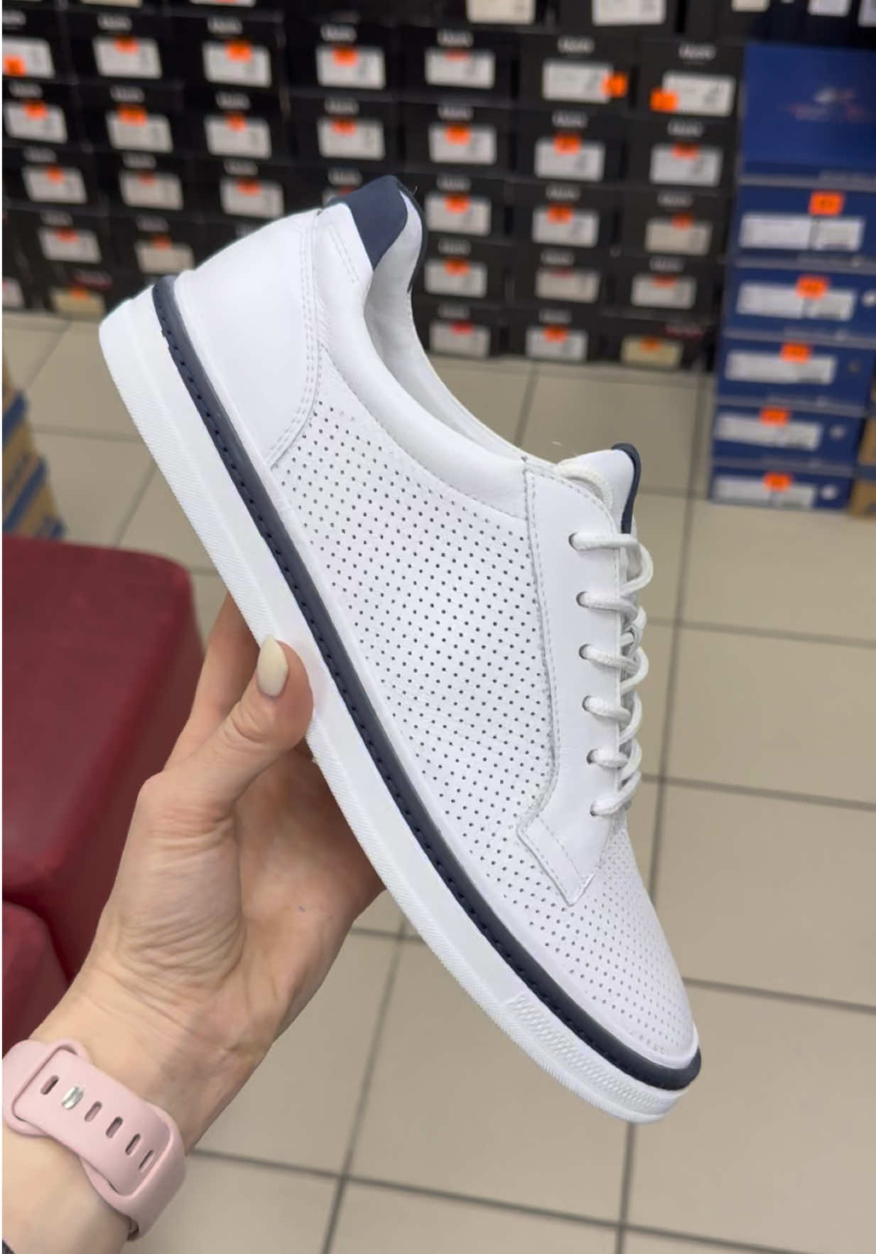 @Whitelion.shoes