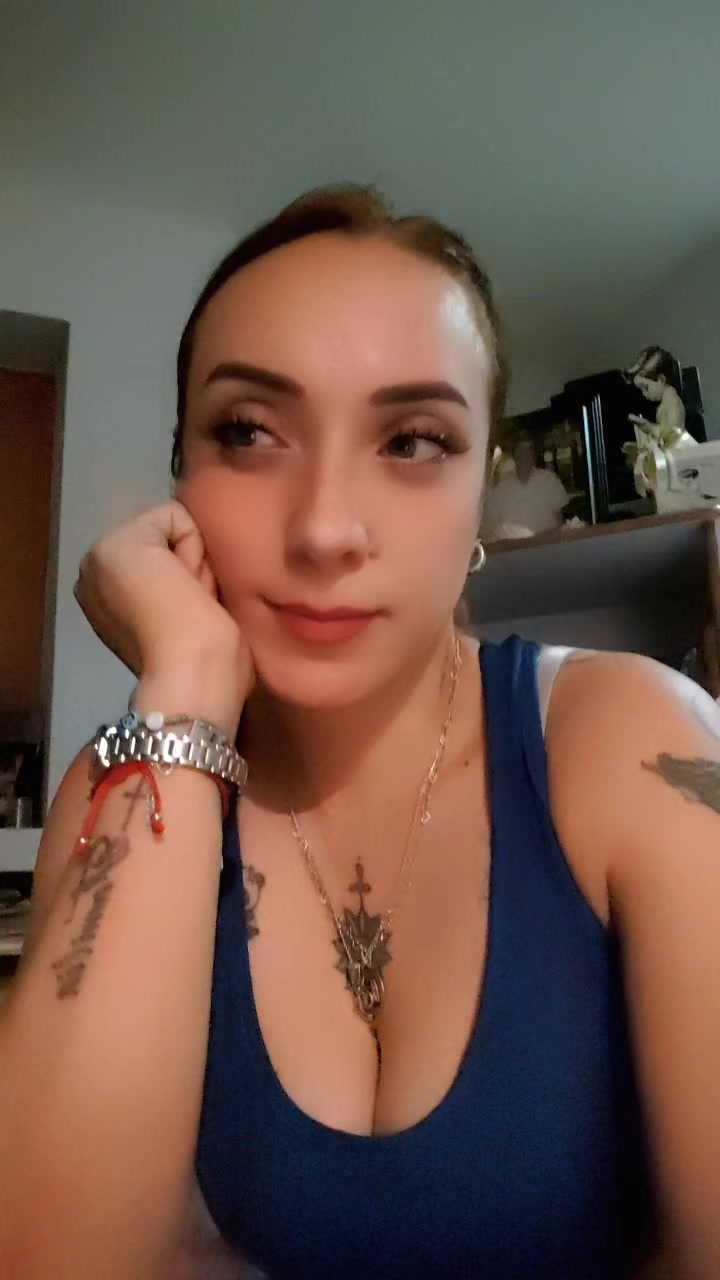 @Flaquita 🏳&zwj;🌈 Love is Love