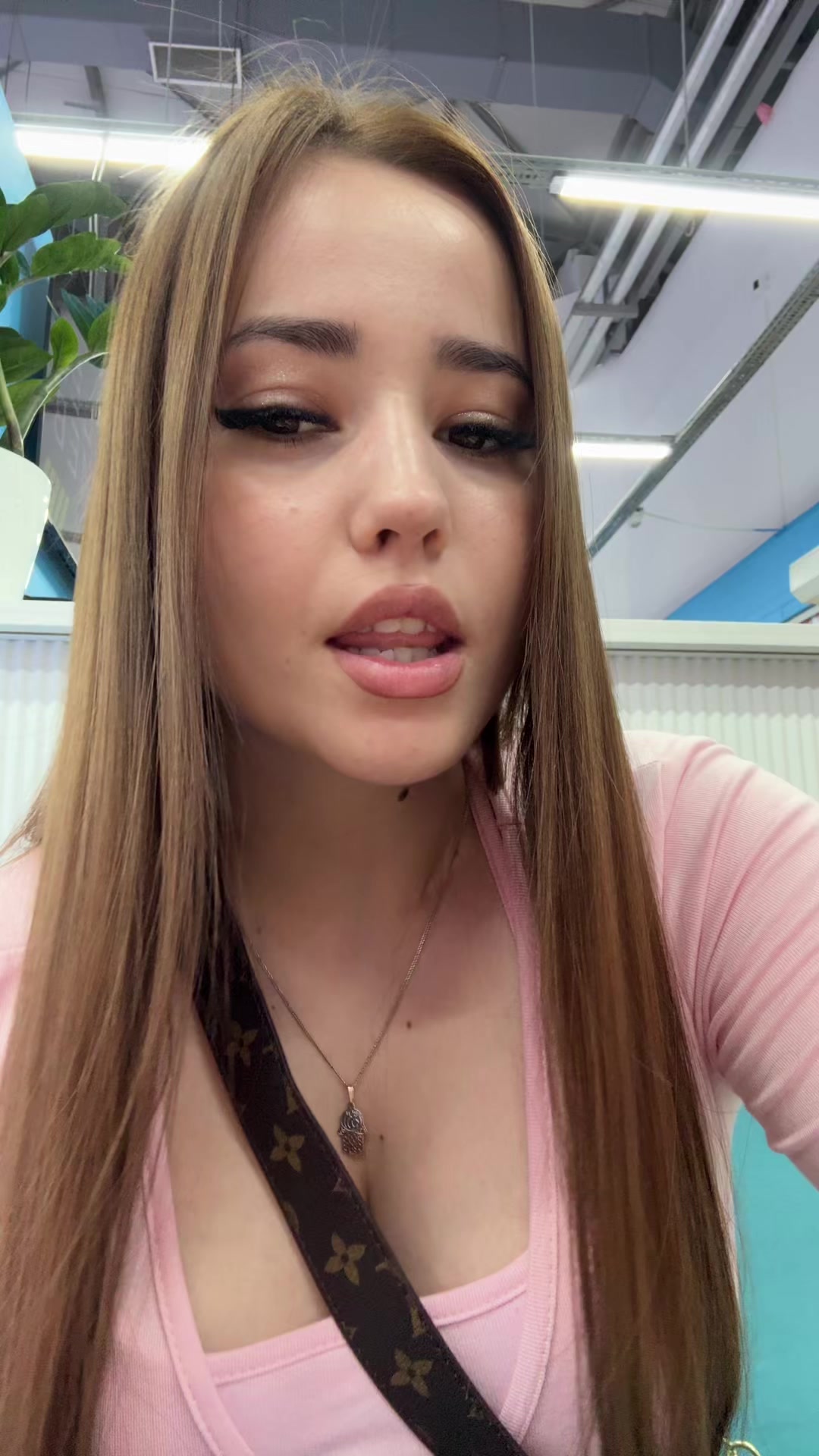 @Saaaaas