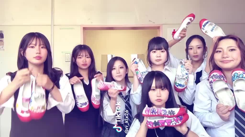 @上履き倶楽部