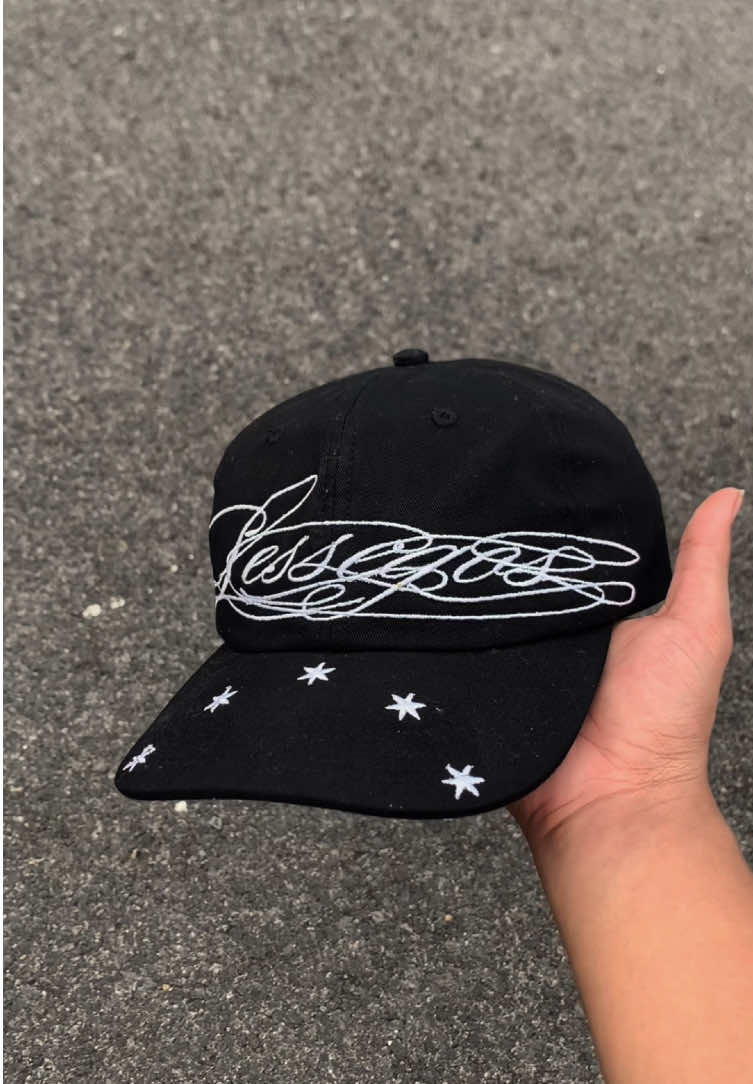 @Lessegos apparel