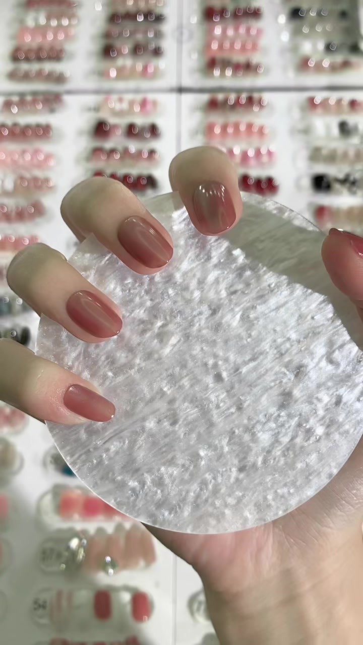 @Molly Nails Ind