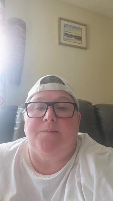 @MonatheCrazyLesbian 🇨🇦🏳️&zwj;🌈